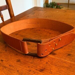 Women’s brown wide belt